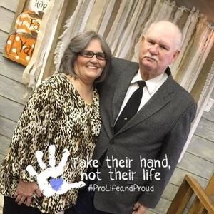 Meet your Posher, Bobbie